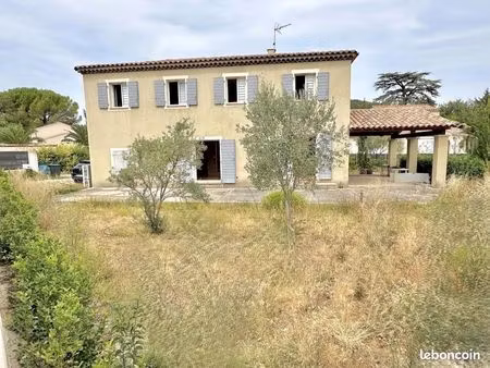 maison 5 pièces 152 m²