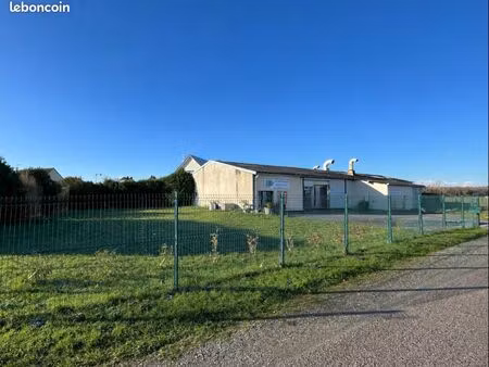 batiment commercial artisanal proche evreux