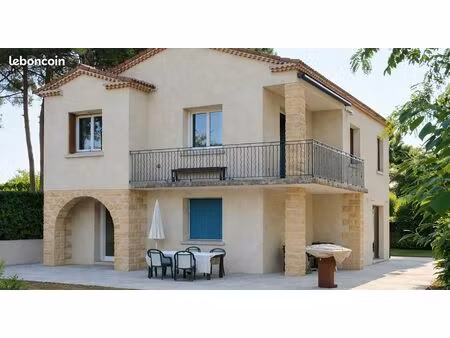 charmante villa familiale à bagnols-sur-cèze (30200)