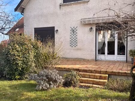 dijon sud belle maison des années 50 –terrasse  jardin  garage  sous sol complet