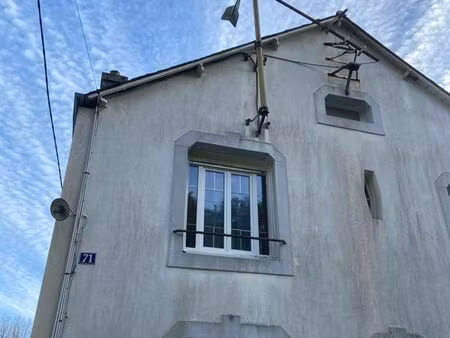 grande maison et terrain