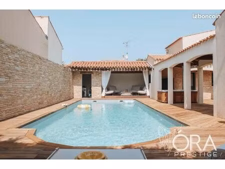 villa 5 pièces 191 m²