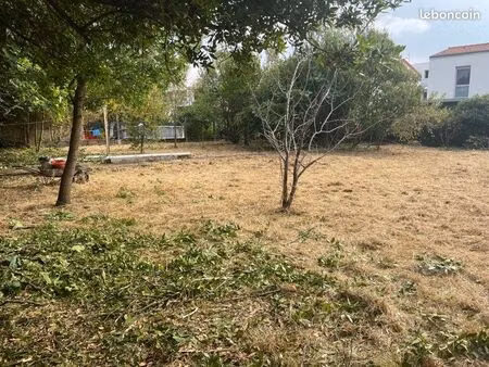 terrain à bâtir de 600m2