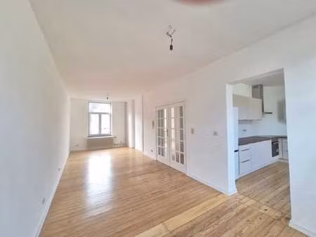 forest ; maison renovee 5 chambres