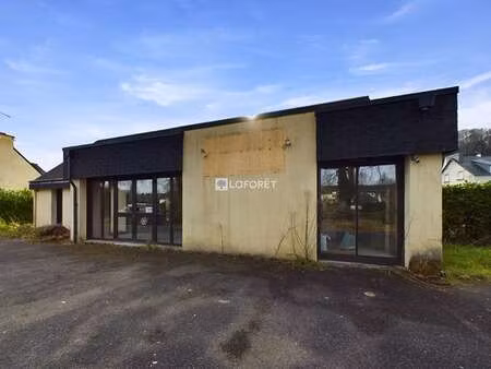 vente bureaux et commerces à châteaulin (29150) : à vendre / 155m² châteaulin