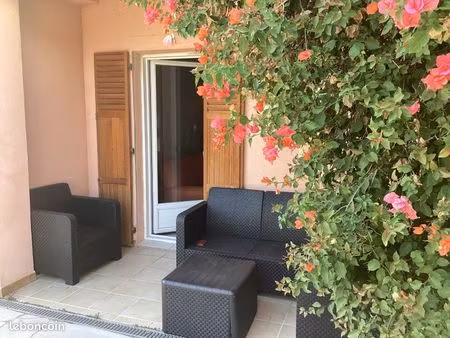 a louer appartement t2 meuble  équipe libre de suite