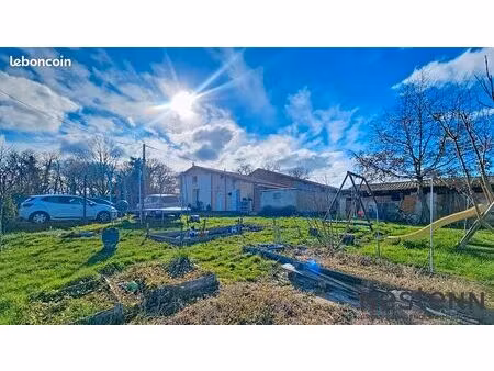 maison 6 pièces 206 m²