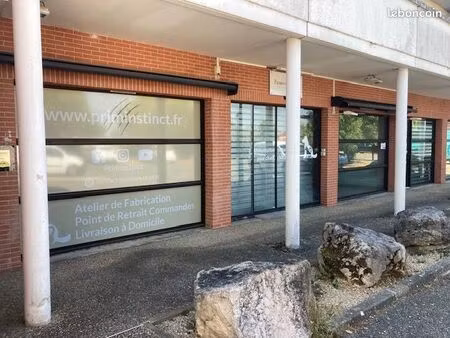 loue local à usage commercial ou professionnel