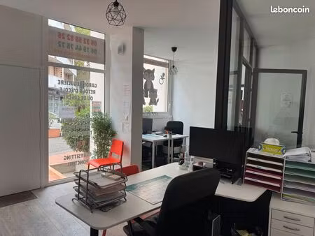 local commercial/bureau