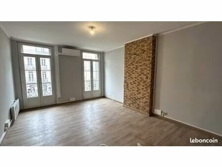 bureaux 116 m² toulon