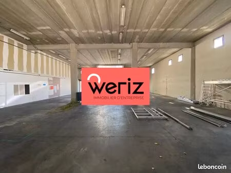 local industriel 427 m²