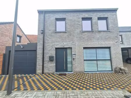 superbe maison neuve   4 chambres