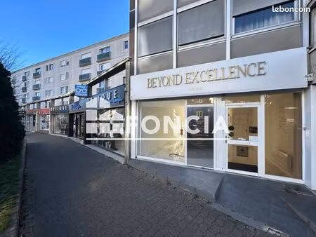 local commercial 120 m²