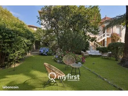 maison 6 pièces 202 m²