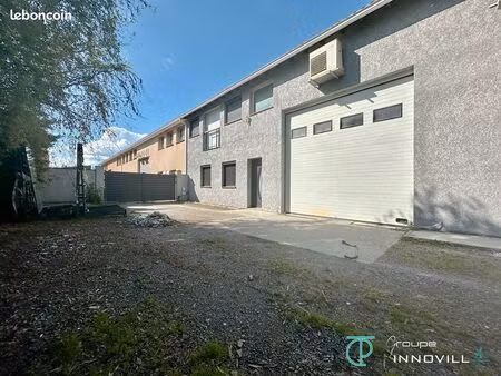 local commercial 240 m² pechbonnieu