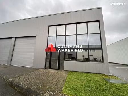 local d'activité 360 m²
