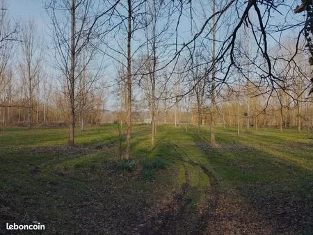 terrain de loisirs  bord de loir : 9 822 m2