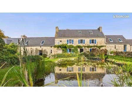 propriété 5 pièces 171 m²