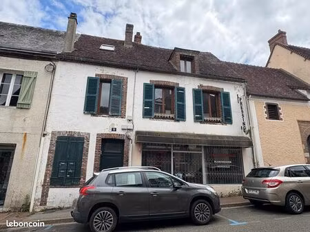 immeuble locatif centre ville (4 biens)