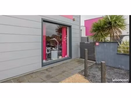 local professionnel à louer 25m2 à cugnaux 31270