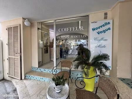 local commercial 23 m² saint-raphaël