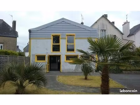 local multi usages (bureau ....)