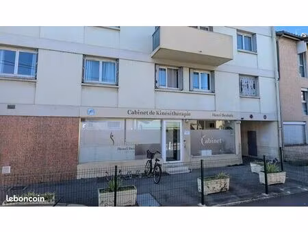 local commercial 100 m²