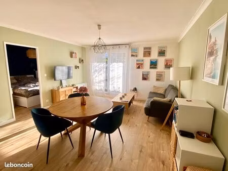 balma  centre-ville - appartement t2 meublé de 46 m² à louer + une grande terrasse de 30 m