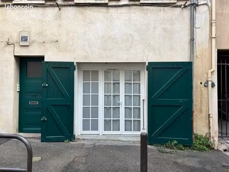 local infirmier paramédical