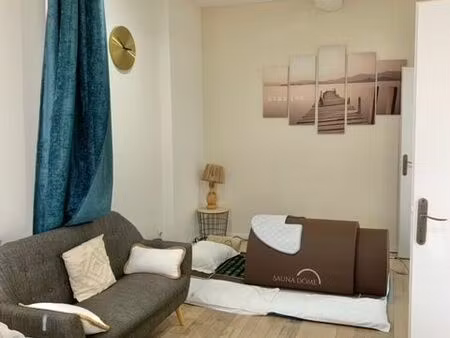 2 locaux commerciaux ensemble