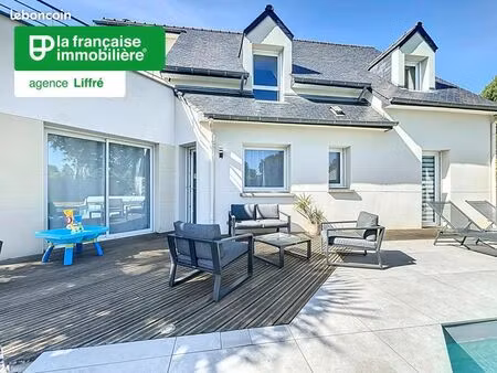 maison 7 pièces 169 m²