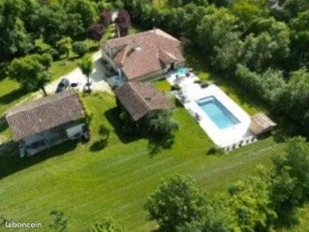 maison de campagne 5 mn de fleurance