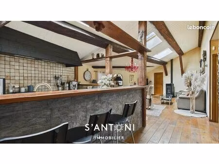 maison 6 pièces 165 m²