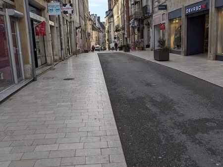 fond de commerce dole centre