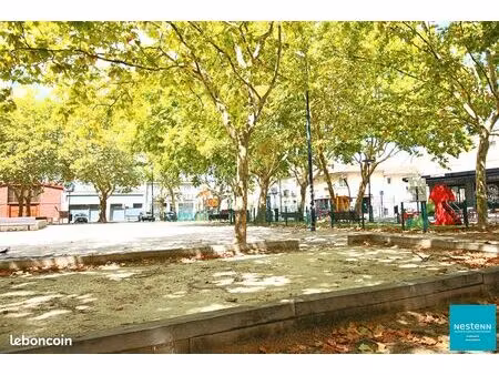 local commercial 51 m² bordeaux