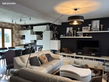 maison 5 pièces 105 m²