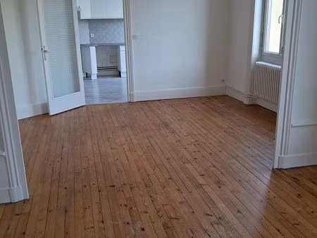 appartement en tres bon etat