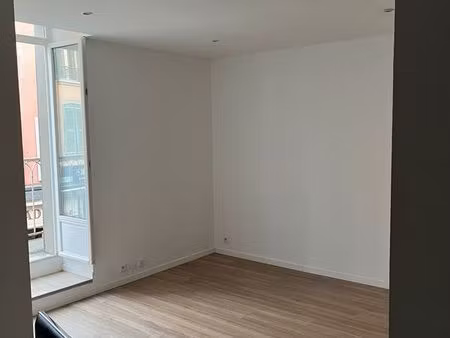 appartement 1 pièce 22m2 voiron 38500 centre ville