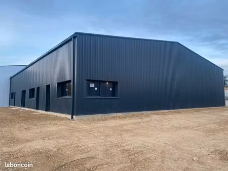 local de stockage avec bureau neuf (3 dispo) à partir de 8.90/m2