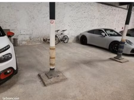 place de parking sécurisée bordeaux chartrons