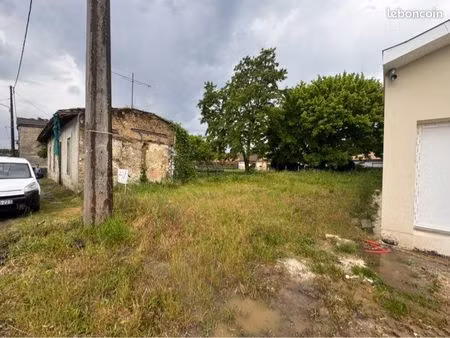 terrain constructible hors lotissement – 291 m² – salles