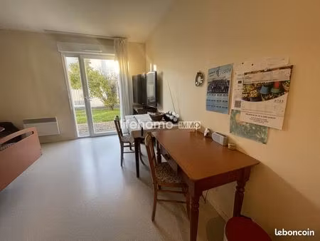 studio 1 pièce 26 m²