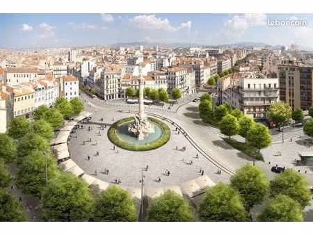 place castellane – bureau rénové  calme et climatisé – idéal médecins & thérapeutes