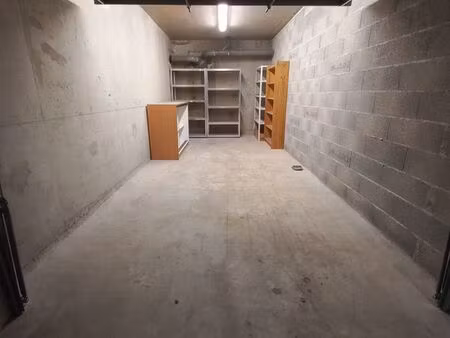 garage / box sécurisé 15 8 m² à vendre – échirolles  clinique des cèdres