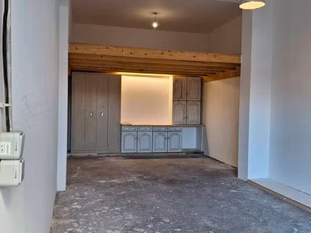 a vendre garage de 28 m2