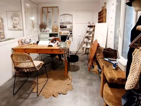 local commercial pérols