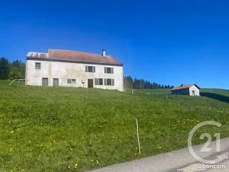 maison 6 pièces 130 m²