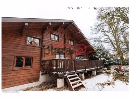 chalet 5 pièces 103 m²
