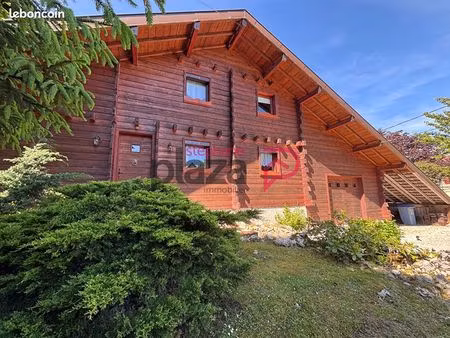 chalet 5 pièces 115 m²