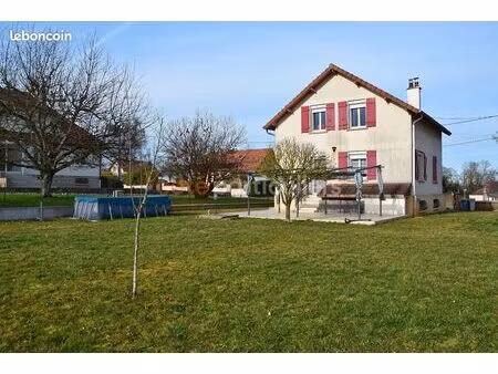 maison 4 pièces 93 m²